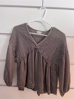 Altar'd State Taupe Crinkle Gauze Peasant Top